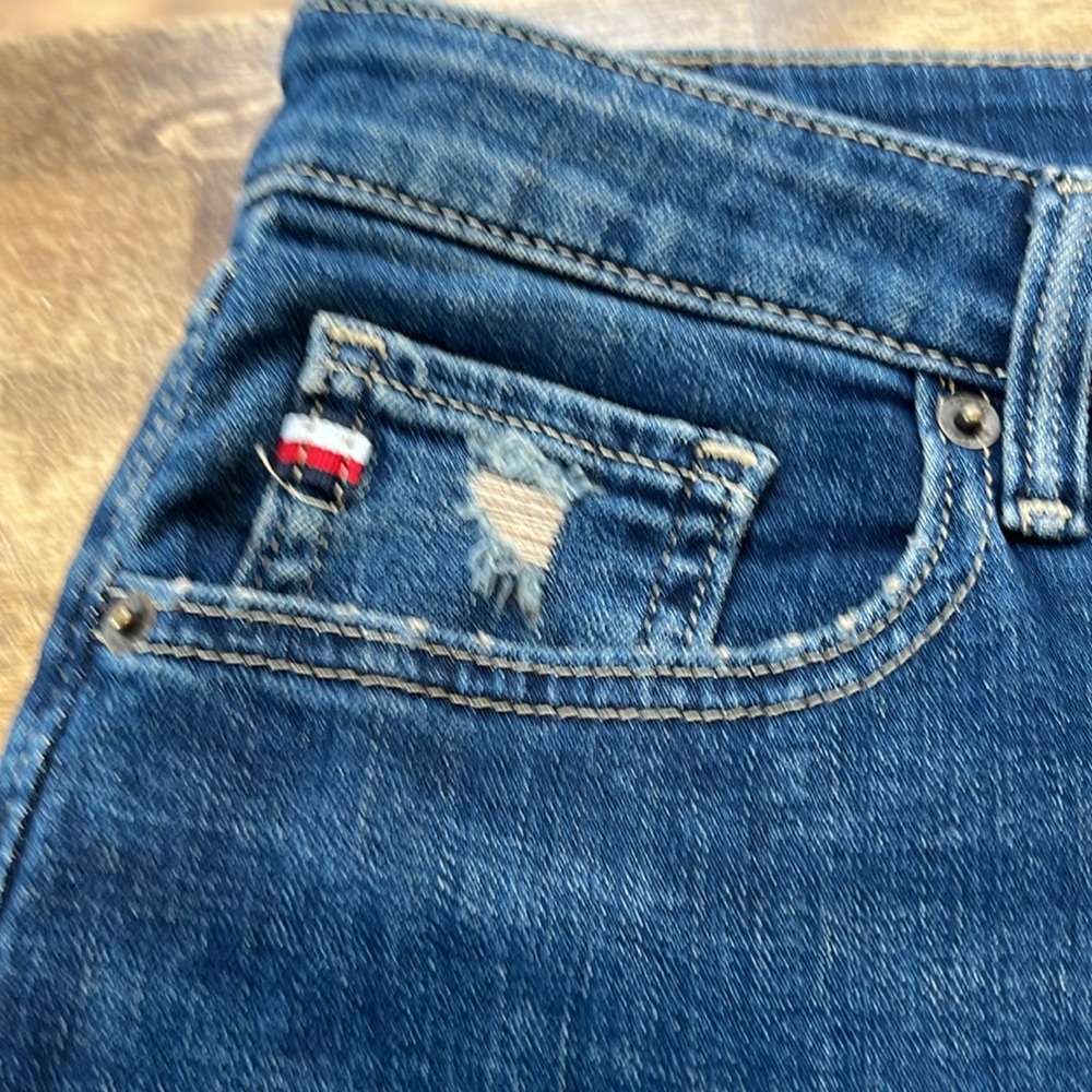 NWT Tommy Hilfiger Curvy Skinny Ankle Jean size 12 - Picture 9 of 13